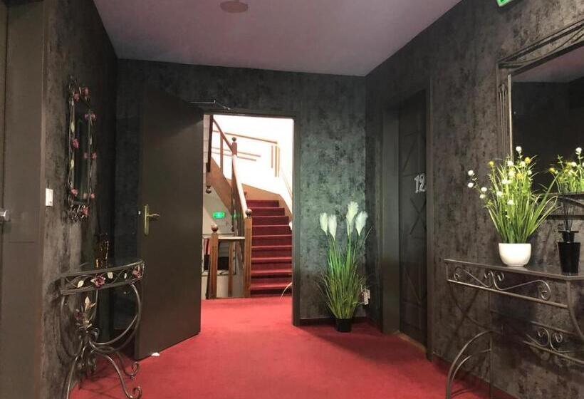 فندق L Embleme  Boutique