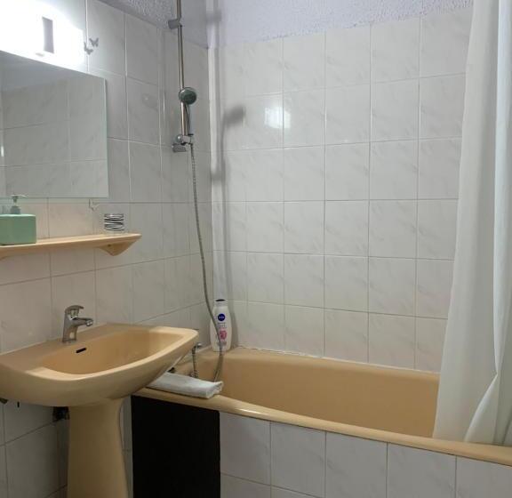 فندق L Embleme  Boutique