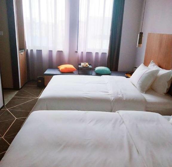 Myfeel Hotel (ningbo Tianyi Square)