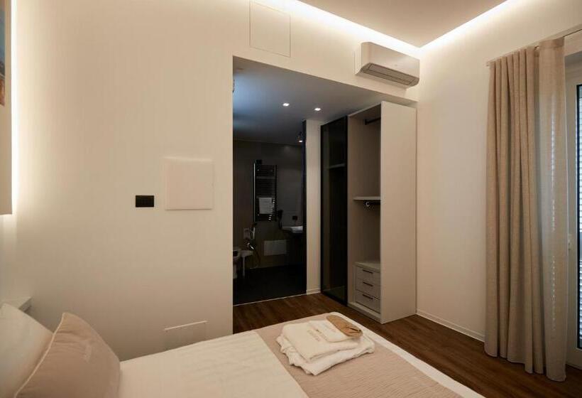 Szálloda Orizzonte M