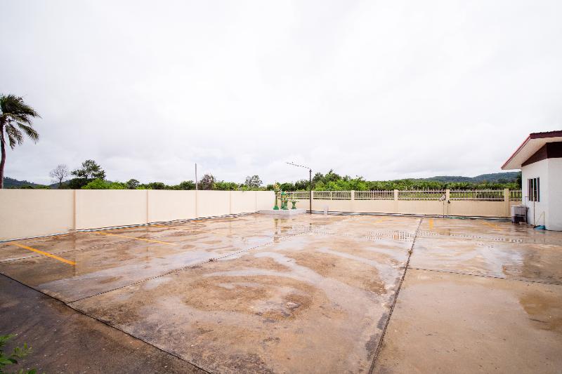 호텔 Oyo 1047 Ek Residence Banchang City