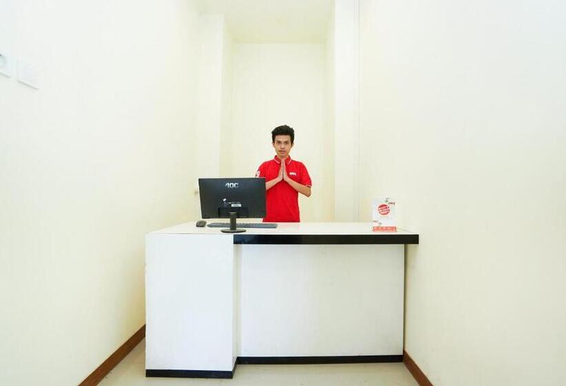 Hotel Oyo Flagship 3688 Pot Art