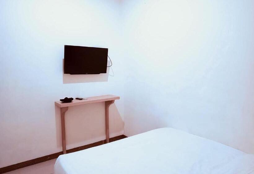 Hotel Oyo Flagship 3688 Pot Art