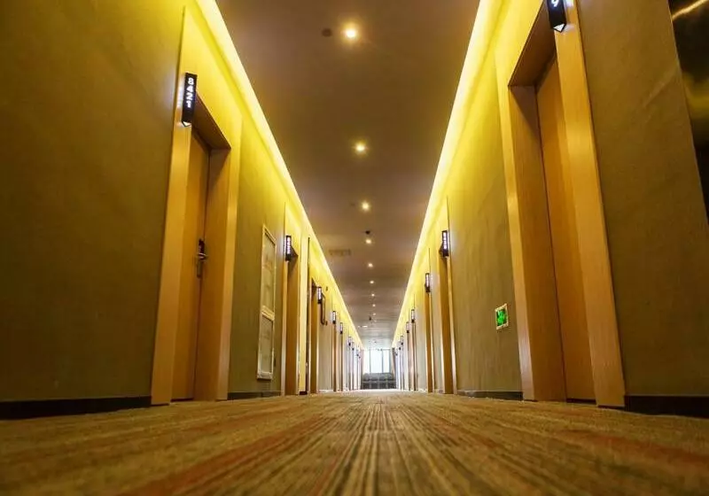 Thank Inn Chain Hotel Zhejiang Huzhou Deqing County Xinshi Town Huancheng West Road