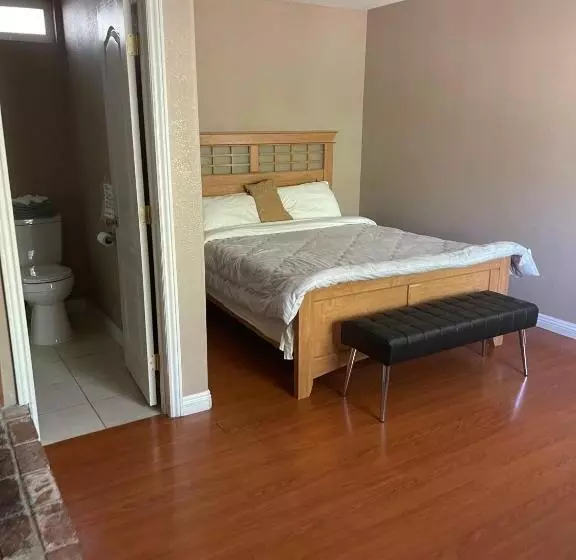 مُتل Mountain View Cabins