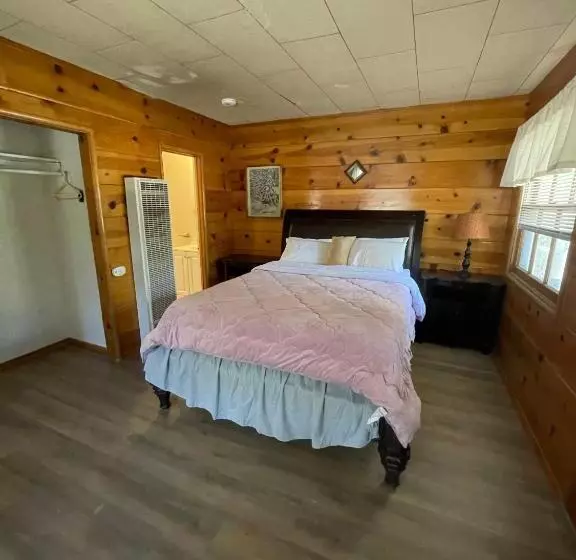 مُتل Mountain View Cabins