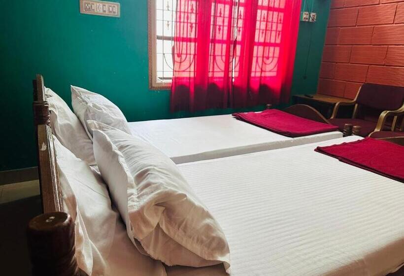 Pensão Shree Katyayani Residency