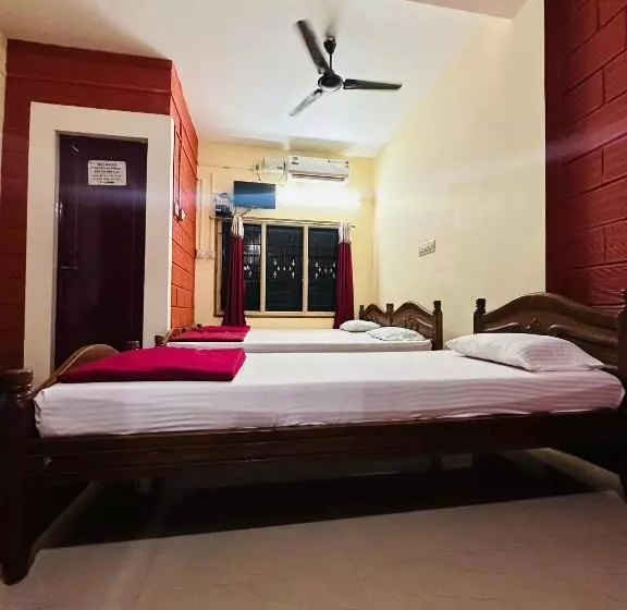 پانسیون Shree Katyayani Residency