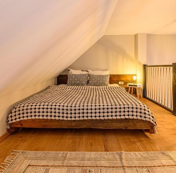 민박 The Good House Harman