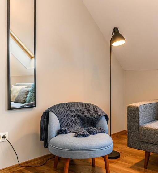 민박 The Good House Harman