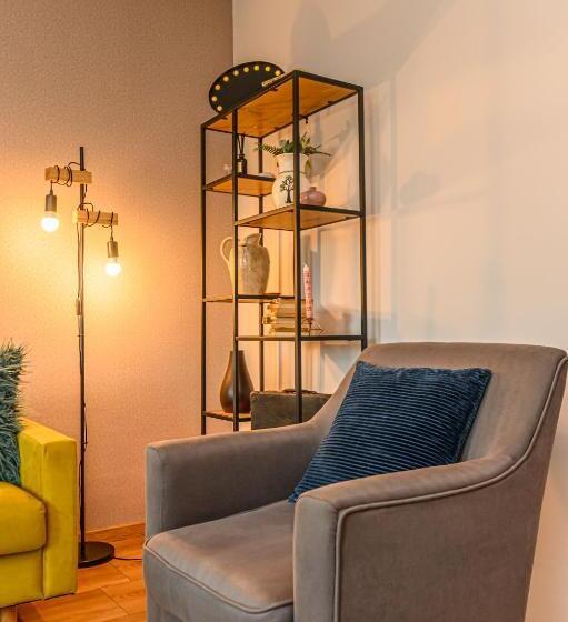 민박 The Good House Harman