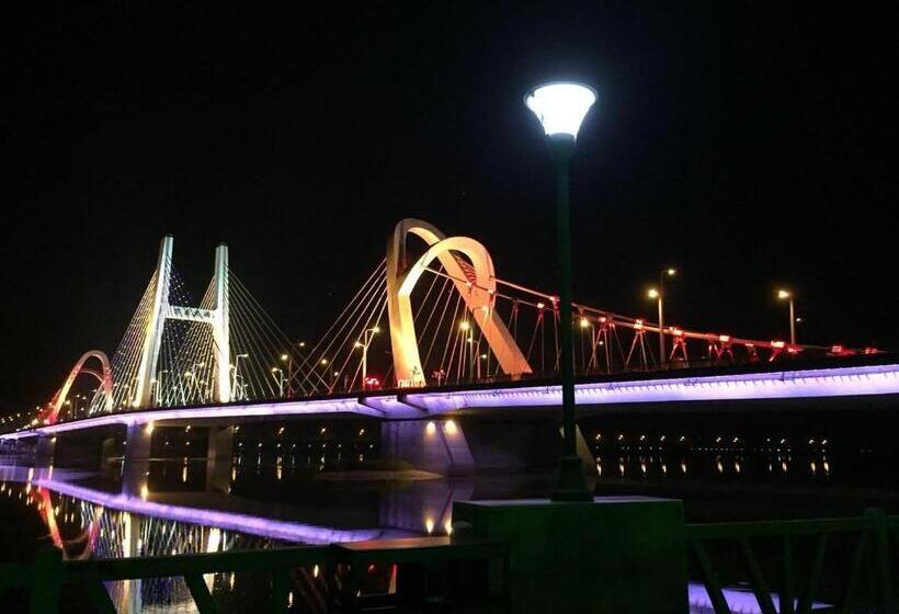 Otel 7days Inn Hanzhong Tianhan Avenue South Station