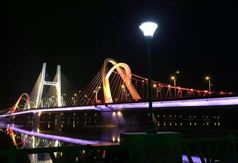 ホテル 7days Inn Hanzhong Tianhan Avenue South Station