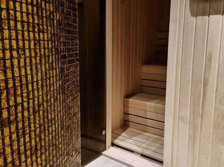 Central Point Hotel Beograd