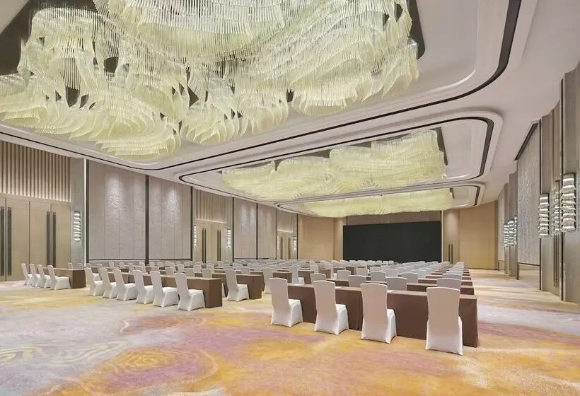 Hotelli Four Points By Sheraton Guiyang, Huaxi