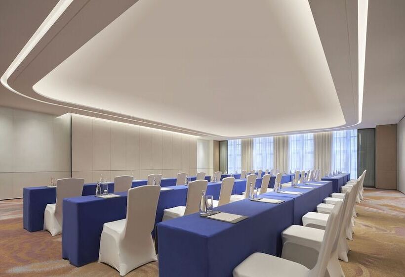 Hotel Four Points By Sheraton Guiyang, Huaxi