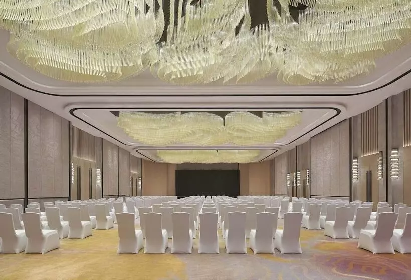 Hotelli Four Points By Sheraton Guiyang, Huaxi