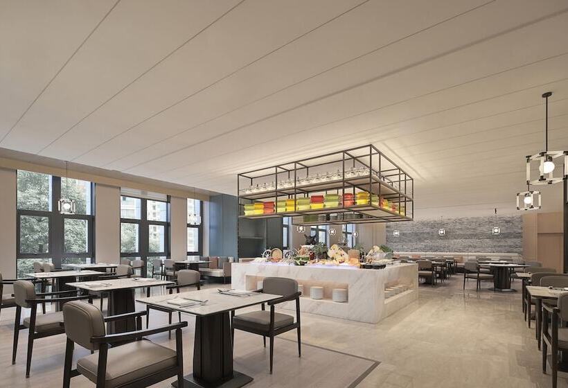 Hotel Four Points By Sheraton Guiyang, Huaxi