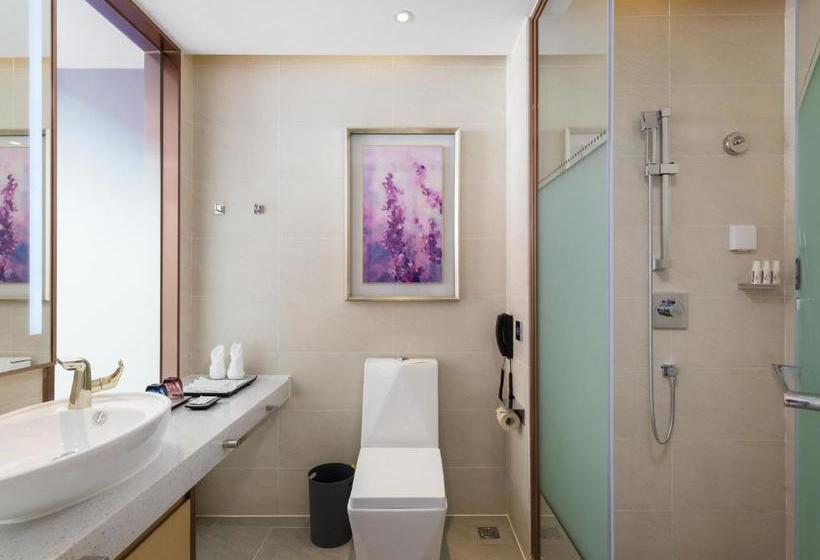 Lavande Hotel Guangzhou Huadu Square
