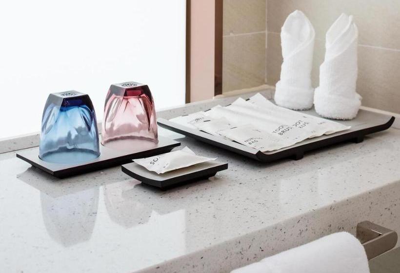 Lavande Hotel Guangzhou Huadu Square