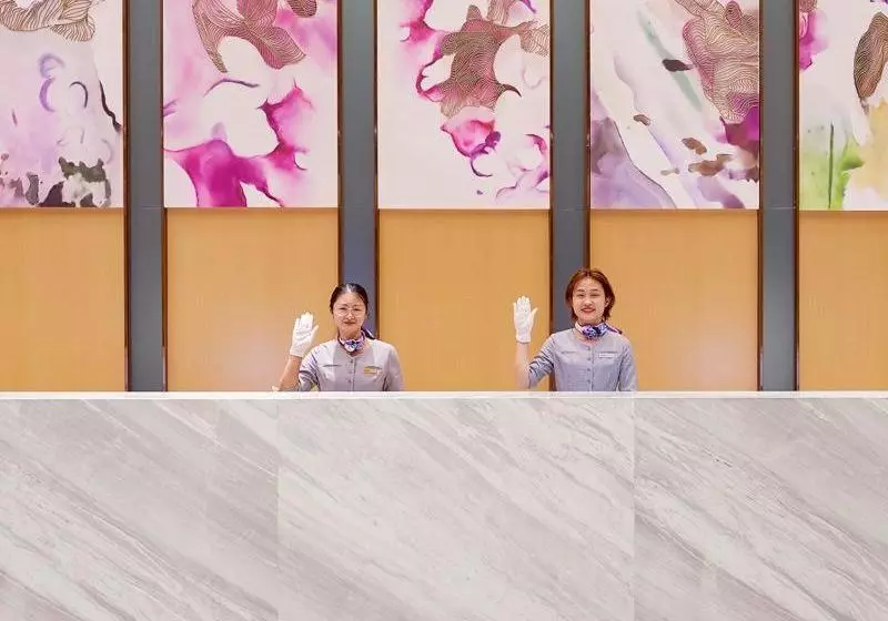 Lavande Hotel Guangzhou Huadu Square