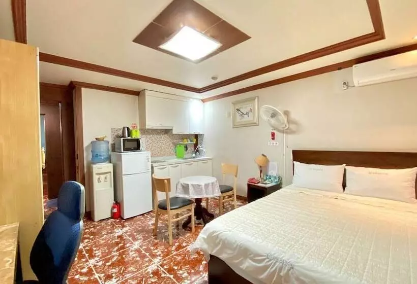 ホテル Ulsan Jeonhadong Gyeongwon Biz