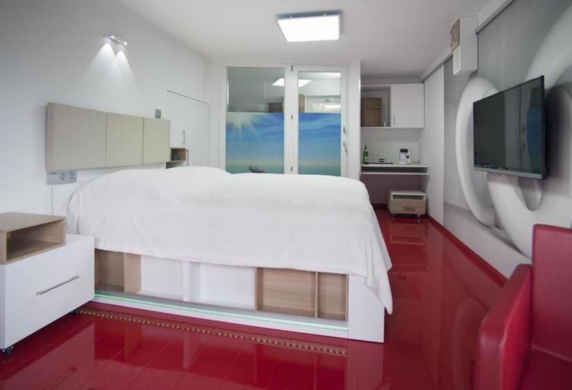 پانسیون Boutique Hotel Upgrade