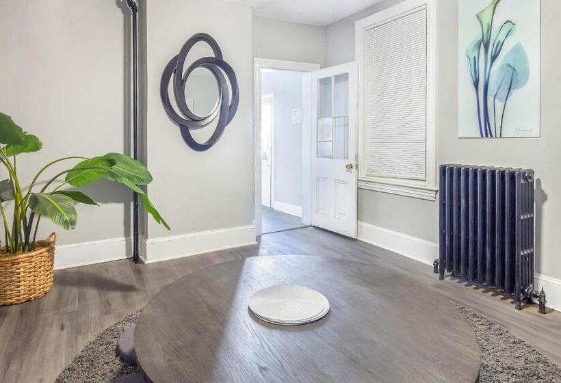 旅馆 Philly Coed Dorm!! 15 Min Train To Center City!!