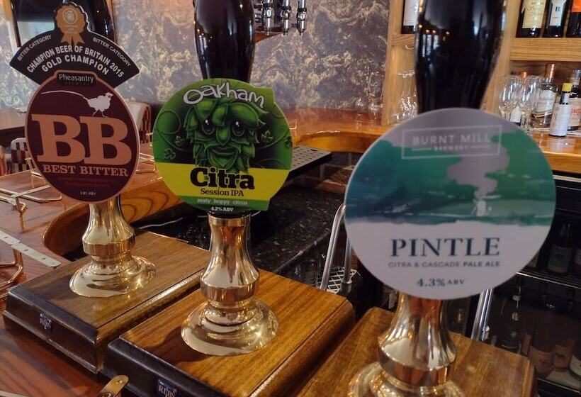 مبيت وإفطار Palmers Ale House & Kitchen