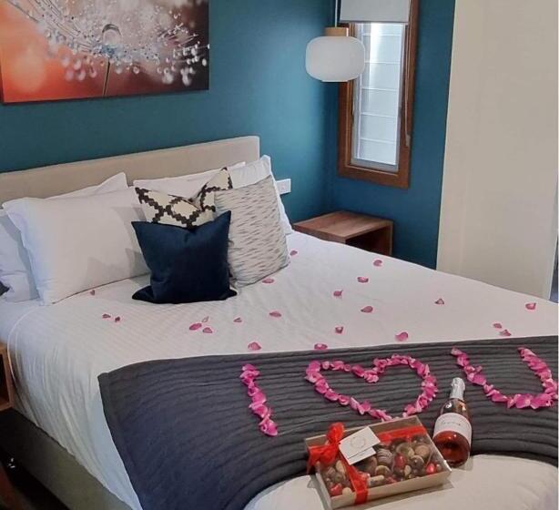 Bed and Breakfast Tuckers Lane Boutique Accommodation