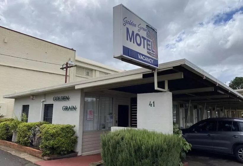 Golden Grain Motel