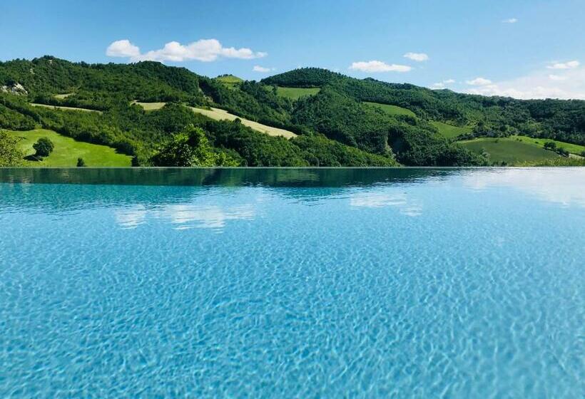 בית מלון כפרי Agriturismo Il Cornio