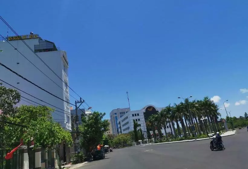 هتل An Ngân Phú