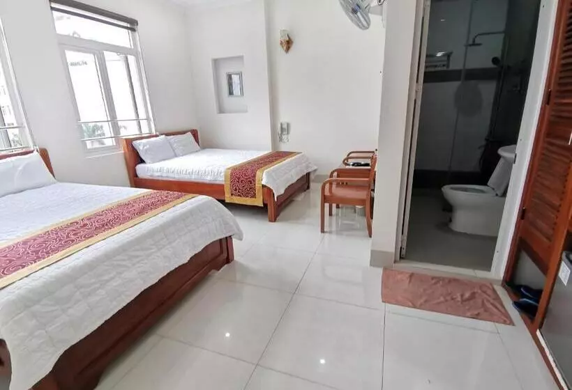 هتل An Ngân Phú