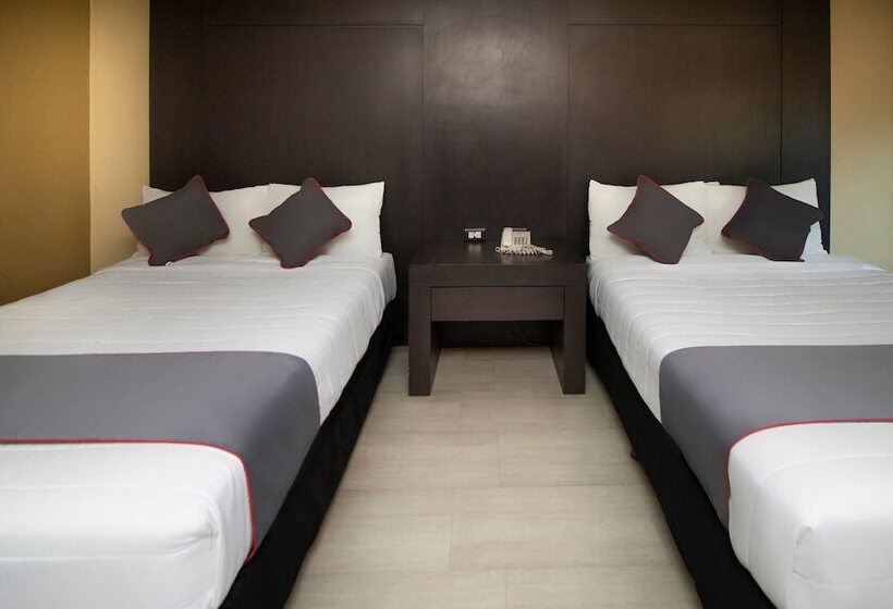 هتل Collection O Las Iglesias, Cholula