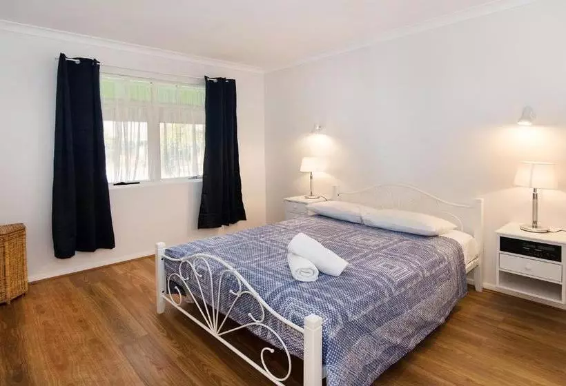 Hotel Dunsborough Town Units