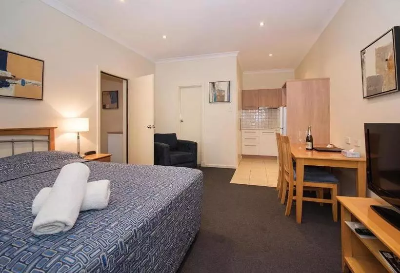 Hotel Dunsborough Town Units