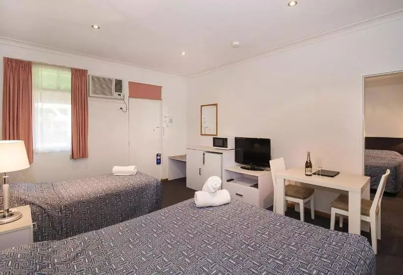 Hotel Dunsborough Town Units