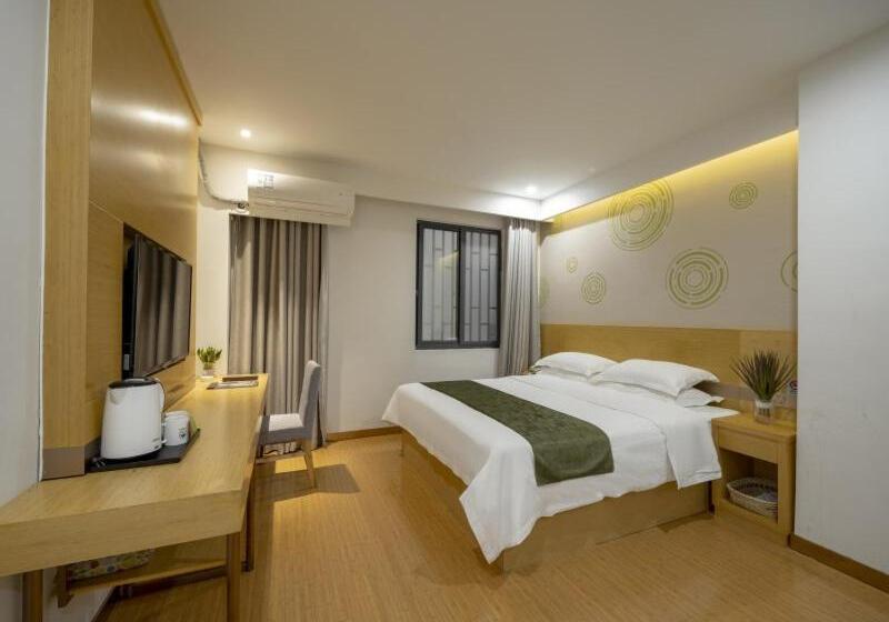 ホテル Greentree Inn Wuxi Yixing Xushe Town Government Express