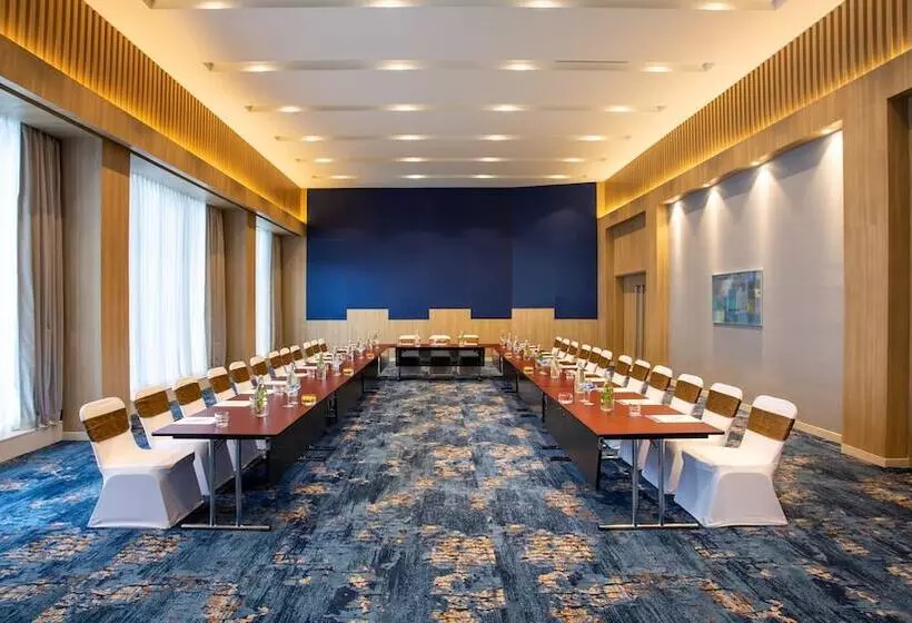 Hotelli Holiday Inn Express & Suites Bengaluru Old Madras Road, An Ihg