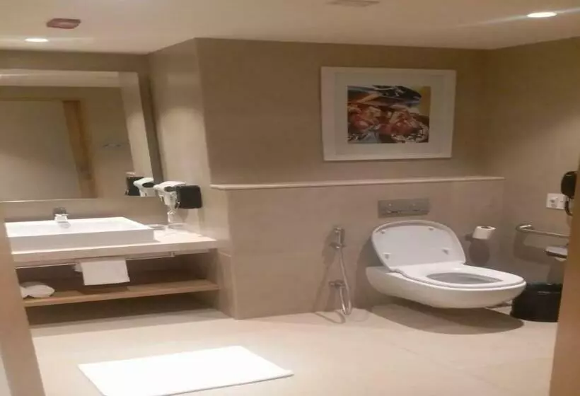 Hotelli Holiday Inn Express & Suites Bengaluru Old Madras Road, An Ihg