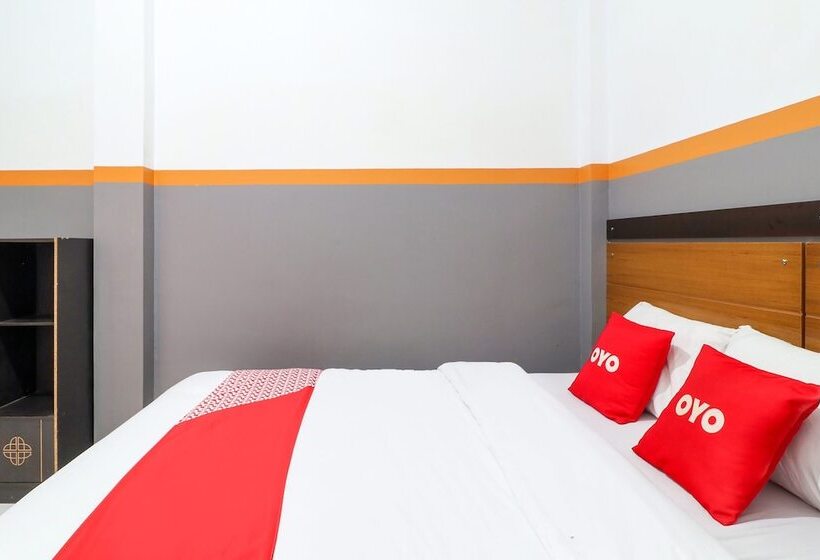 Hotel Reddoorz At Merdeka Street Garut