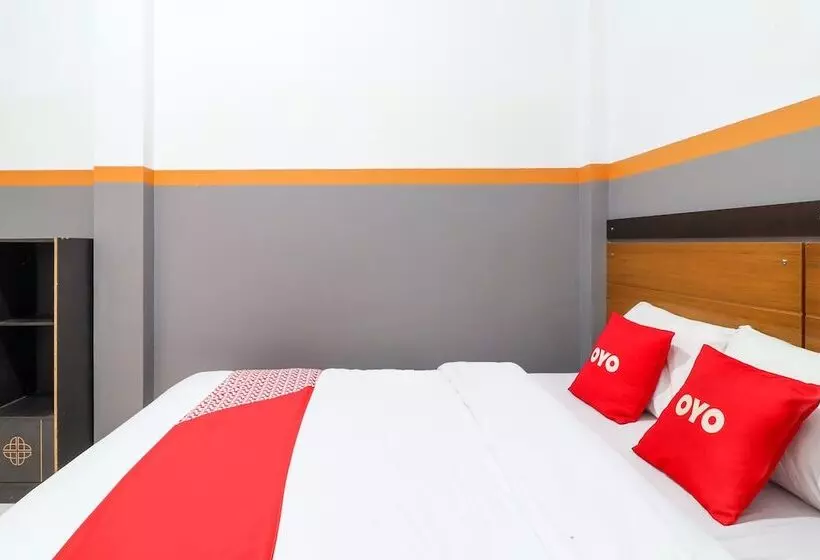 Hotel Reddoorz At Merdeka Street Garut