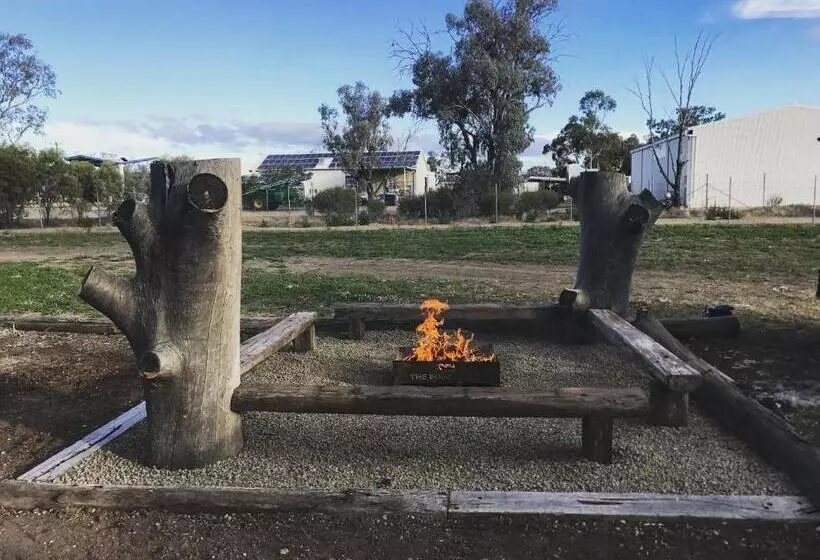 モーテル The Pink House