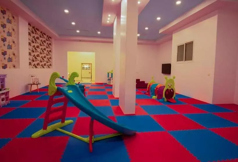 Nukhbat Al Makan Apartment