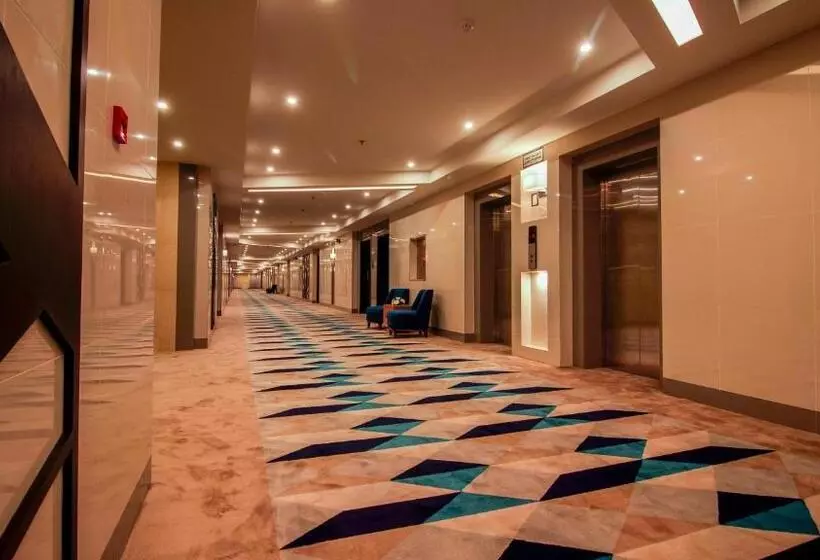 Nukhbat Al Makan Apartment