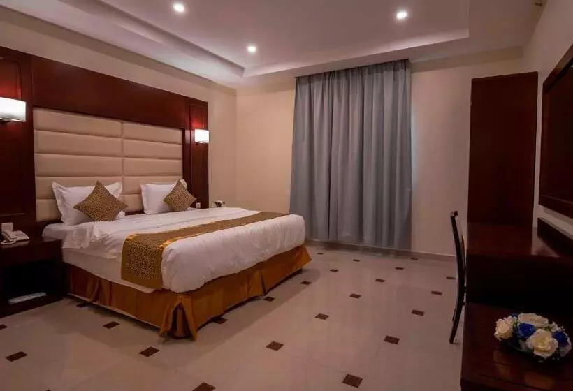 Nukhbat Al Makan Apartment