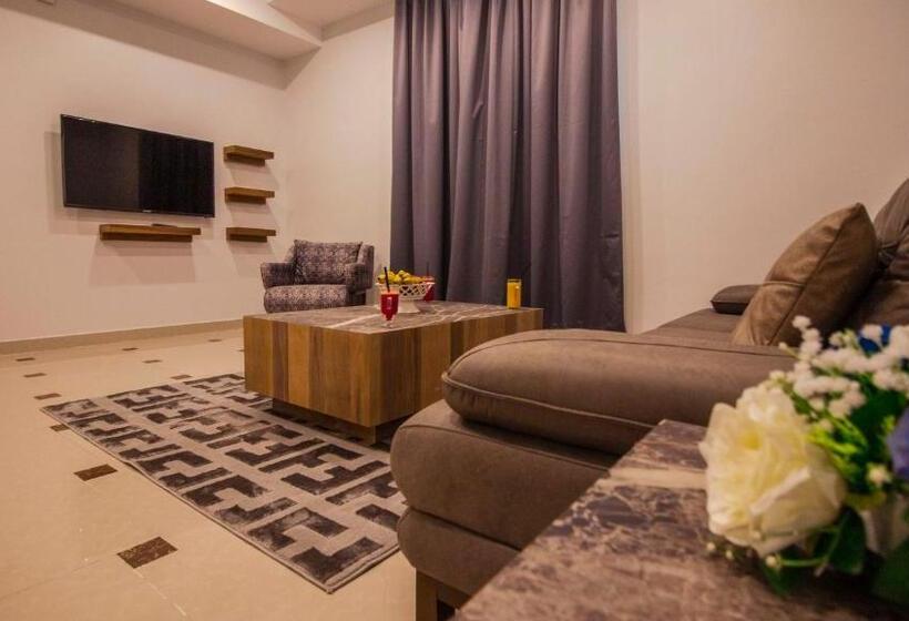 Nukhbat Al Makan Apartment