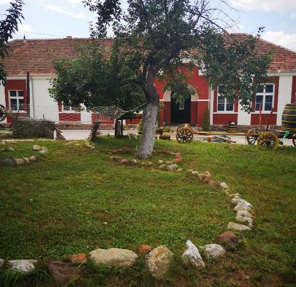 پانسیون Etno Konak Angela