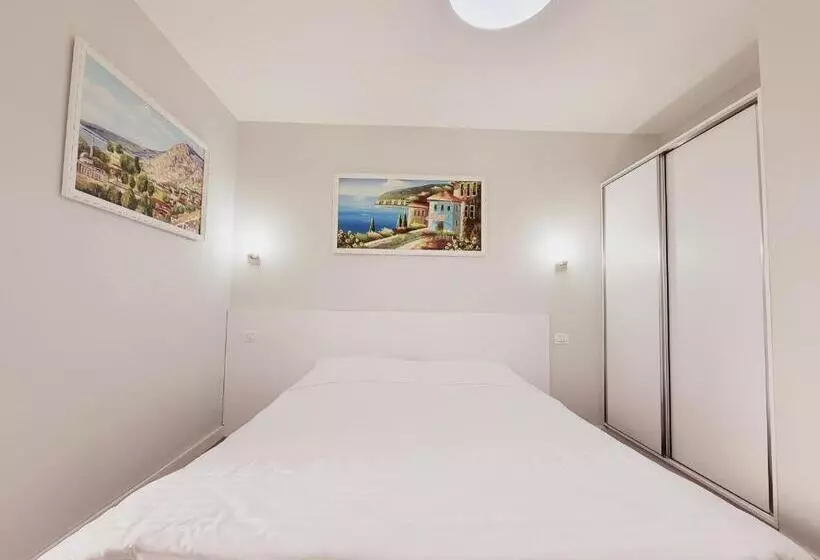 پانسیون Nuestra Casa